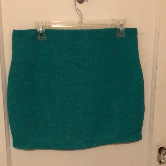 BCBGeneration teal miniskirt - Picture 1 of 3